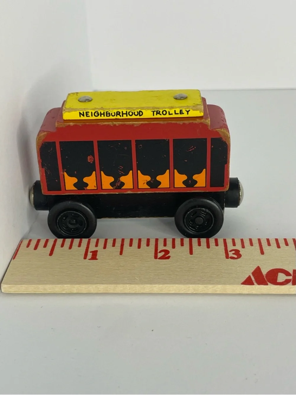 2004 McFreely Rogers Foundation Neighborhood Wood Trolley Magnetic - Picture 8 of 8